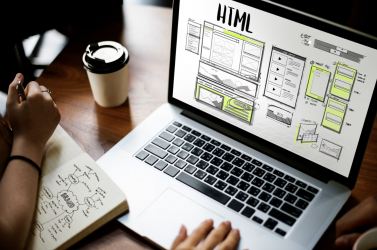 ¿Qué actualizaciones le puedes hacer a tu página web para mantenerla al día?
